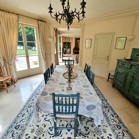 Βίλα Bovary Deauville, Exceptional Location *